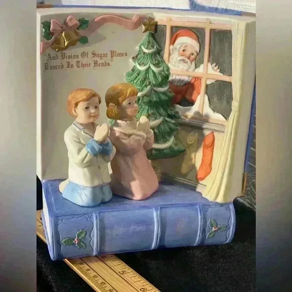 Vintage, 1988 Lefton Children and Santa Music Box with Original Box - Picture 9 of 16